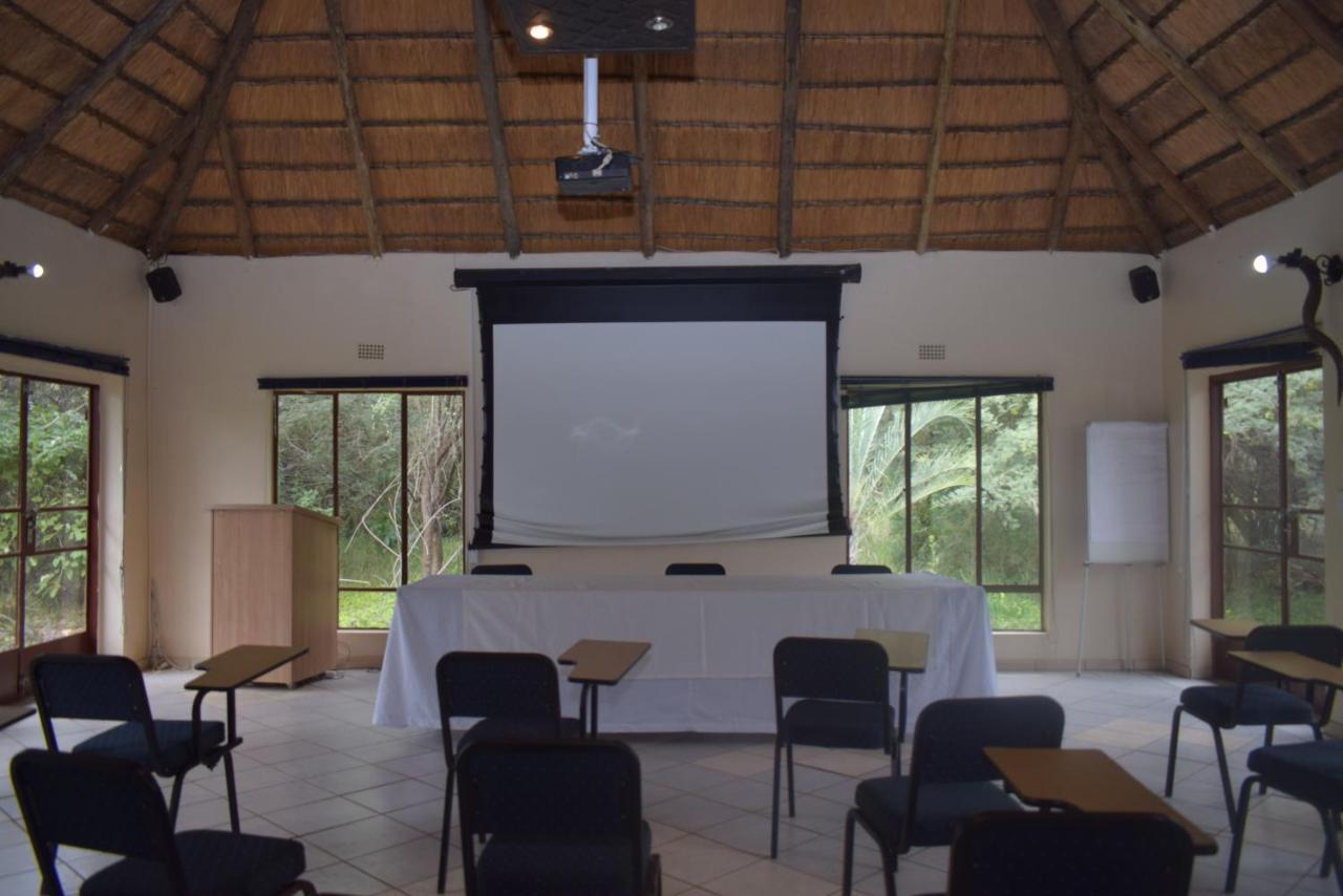 Copacopa Lodge And Conference Centre Punda Maria Eksteriør billede